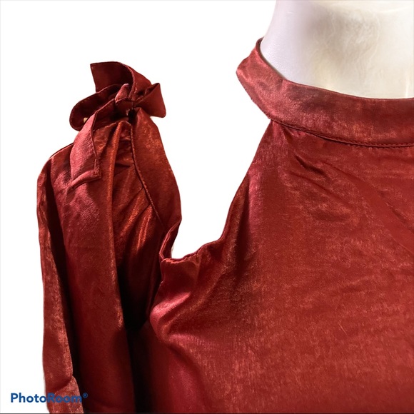 - Dee Elly dark mauve cold shoulder dress - Picture 3 of 8